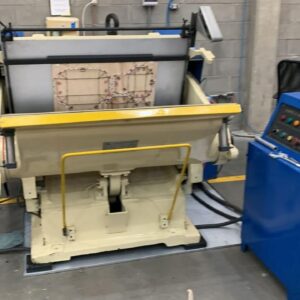 Corte vinco Big América Ano 2013 - fricção magnetica. Formato 1200x820mm  ✅Máquina trabalhando perfeitamente