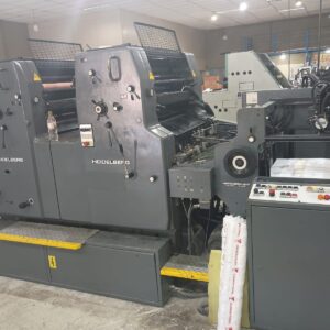 Heidelberg MO -2 ano 1982  * Marca: Heidelberg * Modelo: Mozs * Alimentação robô em escamas * Bicolor * Formato: 48x65.5 cm * Molha aquacel com geladeira * Trabalhando perfeitamente na gráfica