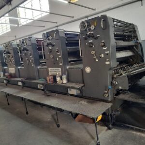 Heidelberg SM 71x102 cm, ano 1976, 5 cores, pilha alta, 748 milhões de impressões, rolaria e mancais trocados a um ano e meio, sistema de molha sem moletom alcollor com geladeira, rodando em perfeito funcionamento, disponível para teste.  🛑OBS. Rodando apenas 4 baterias