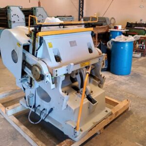 Corte vinco chinesa ML93 ano 2024 ( sem uso )  Formato 63x97