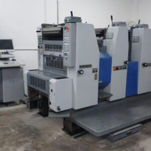 impressora offset Ryobi 524 HXX, fabricada em 1999.
