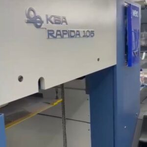 Kba Ano 2001 Formato do Papel: 720 x 1.050 Número de Cores: 4 com verniz (LV). Velocidade: Até 15.000 folhas por hora. Tipo de Impressão: Offset. Troca de Chapa: Semi-automática. Sistema de Umidade: Alcolor Original. Secagem: Lâmpada IR