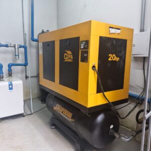 Compressor Parafuso 20 HP ano 2014 Muito bom estado de conservação Uso apenas para backup da empresa Motivo da venda: comprar um novo maior.  13.000 horas trabalhadas 6.000 horas carga efetivas