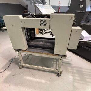 Auto Envelopadeira Laurenti 533  Faz envelopes A4 e A5.  Até 15.000 / hora