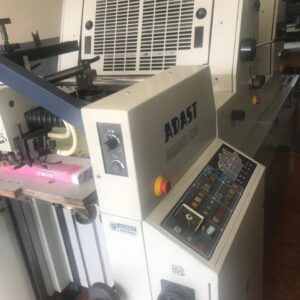 ADAST 526 bicolor ano 2004  ✅ revisada, rolaria nova, molha aquacel ( sem moletom )  Formato 36x52