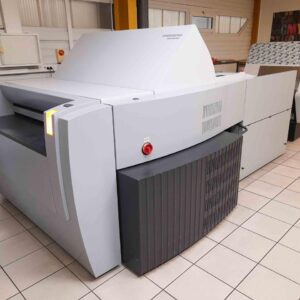 CTP Heidelberg Suprasseter A 106, folha inteira, ano 2016 com PUNCH (furador) integrado, esteira de saída, RIP e computador com programa Original Heidelberg, Sistema DCL, são gavetas para alimentação de chapas automáticas, grava até 220 chapas automaticamente, Completo e pouco uso!!