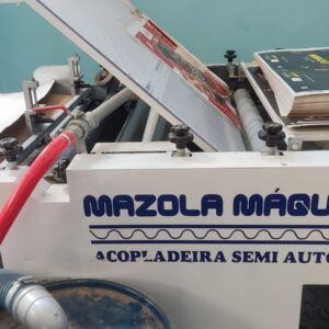 Acopladeira Mazola semi automática com esteira ano 2023  Faz cartão chapinha onda E Onda B Cartão e micro onda E, e onda B
