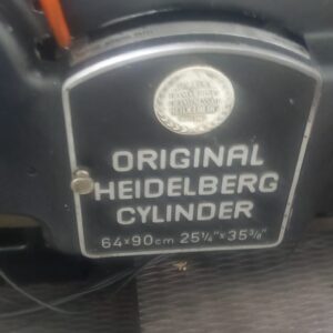 Corte e vinco Heidelberg cilíndrica 64x90 com hotstamp