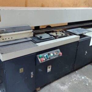 Coladeira de capas de livros chinesa ano 2011  ✅Unidade de fresa com dois riscardores ✅Aplicador de cola lateral ✅Aplicador de cola no lombo ✅Controle de temperatura