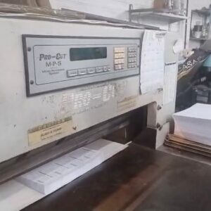 Guilhotina PRO-CUT 80cm automática.