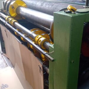 Impressora SLOTTER Largura: 2200mm Puxada máxima: 1150mm 2 cores Rolo de borracha Com bomba