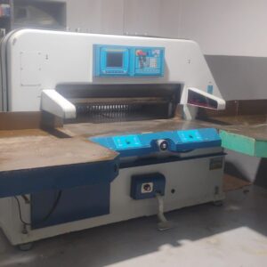 Guilhotina Guarani CN/V 120cm Reconstruída pela Guarani em 2008.