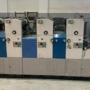 Ryobi 3304 HA ano 2007  Especificações de impressão • De 4 cores, sistema offset de chapas metálicas (sheet‑fed) ￼ • Formato máximo da folha: 340 × 450 mm (13,4″ × 17,7″) ￼ • Formato mínimo da folha: 90 × 100 mm (3,5″ × 3,9″) ￼ • Área máxima de impressão: 330 × 438 mm ￼ • Espessura do papel: 0,04 a 0,3 mm ￼ • Velocidade máxima: até 10 000 folhas por hora (tipicamente 3 000–10 000 sph)