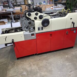 Hamada 600 CDN com sistema de numeração, acompanha 2 numeradores.  🛑Máquina impecável