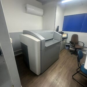 CTP SupraSetter A-75 ano 2008 mais processadora de chapas sírio TH-85.  Máquina está em SP.