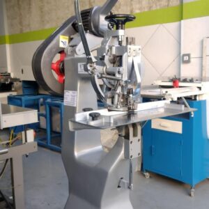 Grampeadeira Miruna modelo 3 equipamento todo revisado.