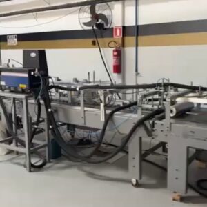 Coladeira de sacolas ELOY BAG MACHINE 1100 * Colagem lateral e sanfona * ⁠ - Formação e colagem do fundo.  - Produção horário de 1500/6000 sacolas  Folha minima aberta 450mm  Folha máximo aberta 1100mm  Gramatura mínima 150g Máximo 320g  🛑Na gramatura máxima temos algumas observações.