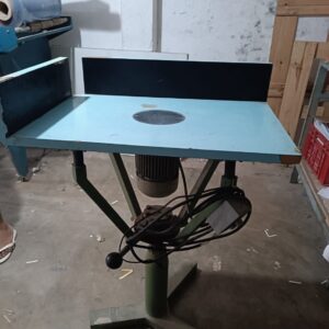 Mesa vibradora de papel