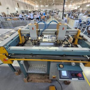 Impressora Serigráfica Imah semi automática com pinça pra retirar a folha motorizado tamanho 75X55 acompanha 6 quadros de alumínio Lâmpada Uv trocada a pouco tempo tudo em perfeito funcionamento 2012 único dono
