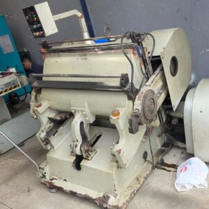 Corte vinco chinesa 80x110 fricção magnética.