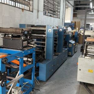 Impressora Rotativa macforms 2009 bem pouco uso estado de nova 2 cores 1x1 2x0 Com sheeter largura máxima 520 mm imprime nas alturas 22 ,24,26, , 23 1/3 ,25 ½ polegadas Saída em flolhas e pilha no stop.