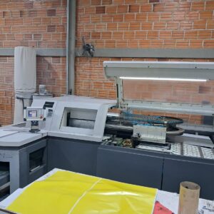 Coladeira de lombada quadrada Eurobinder 1300D PUR ano 2008, 6 gavetas.