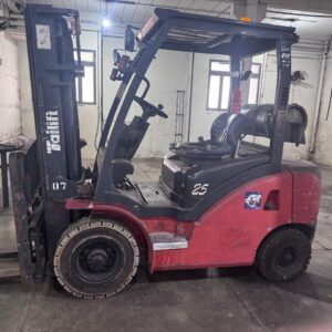 Empilhadeira Tailifi 2.5T GPL