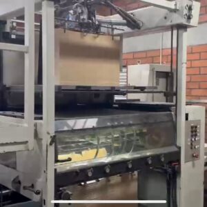 Côrte vinco automática folha inteira formato 80x104  Dá para adaptar para fazer hotstamp ( falta fazer a parte elétrica )