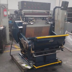Corte vinco com hotstamp 66x96