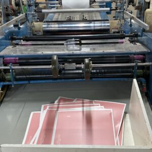 Laminadora automática Radial Tecnograf folha inteira.