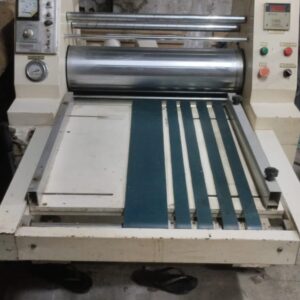Laminadora YYFM 720 ano 2010