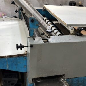 Acopladeira radial 1m de boca  Funcionando perfeitamente, máquina disponível para teste na gráfica.