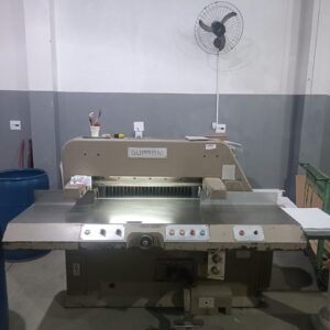 Guilhotina Guarani 82cm automática.