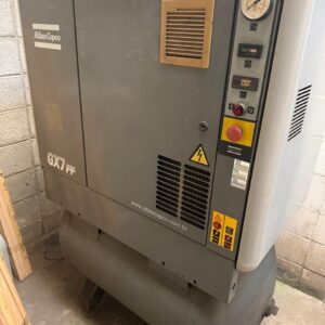 Compressor de ar parafuso com secador atlas copo GX7 FF, 7.5 bar , 10cv